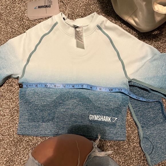 Gymshark Top - Picture 6 of 8